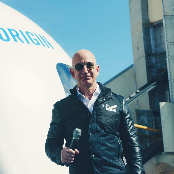 jeff bezos space travel